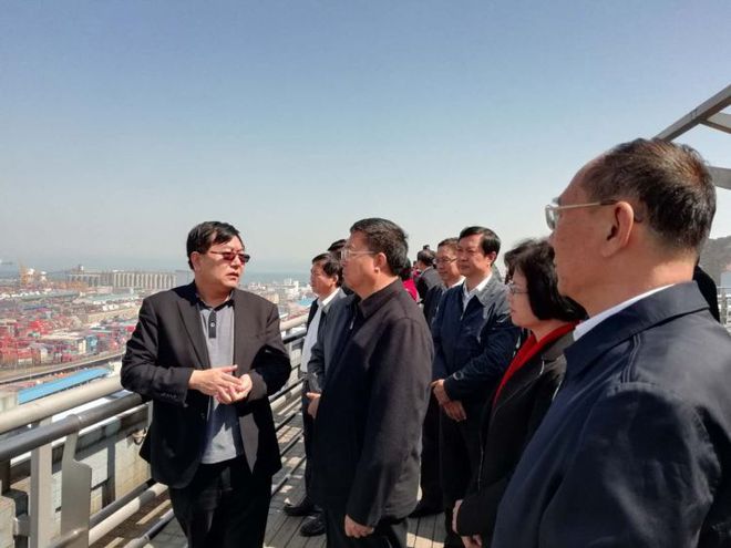 海南省考察团到辽宁自贸试验区大连片区参观考察